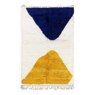 Authentic and Elegant Beni Ouarain Rug 250x150cm