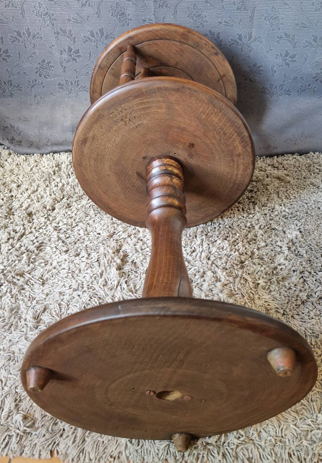 Table d'appoint design 50