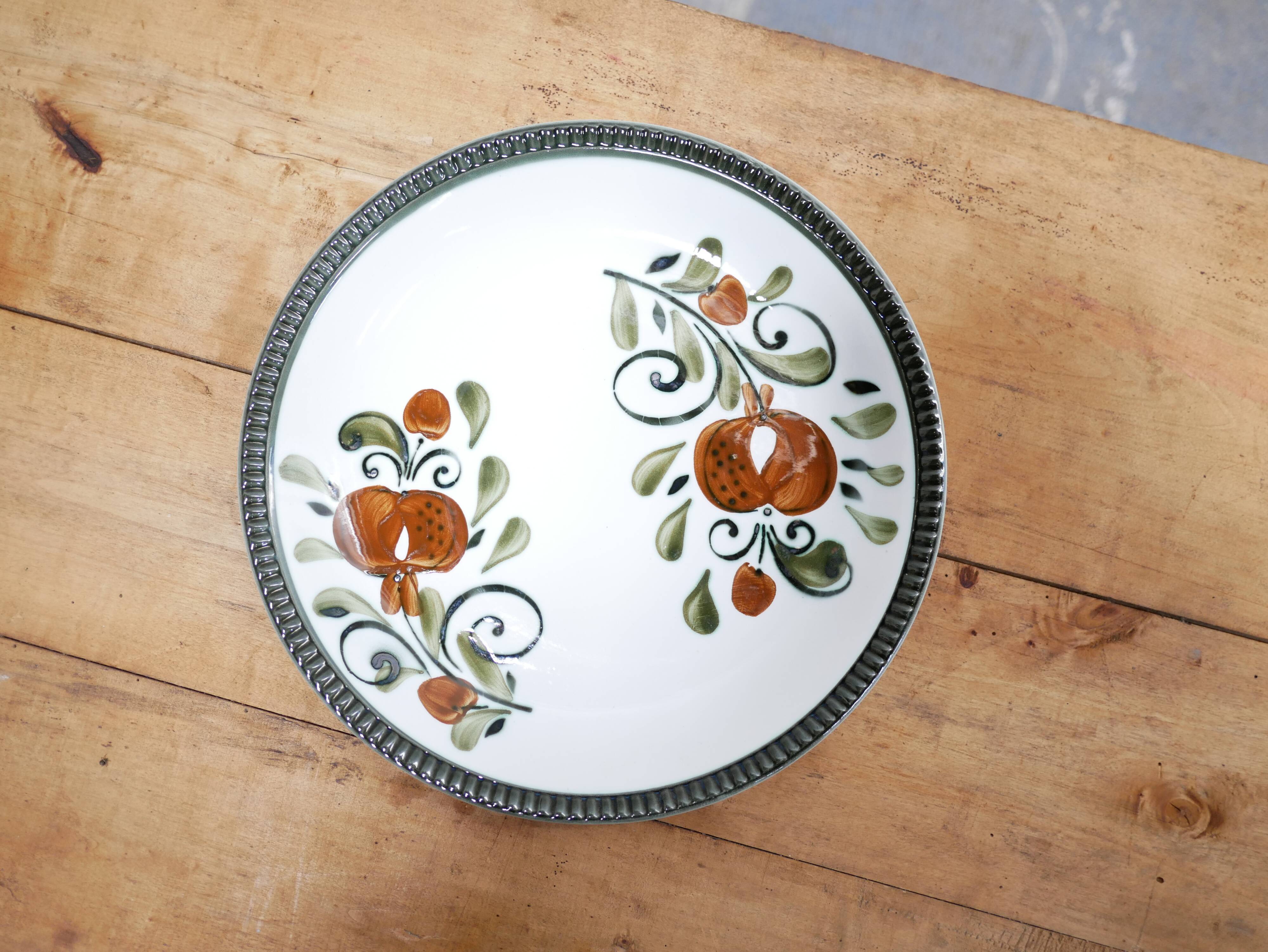 Vintage dish edited by Boch La Louvière
