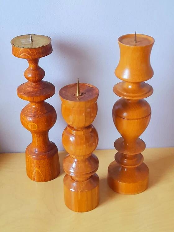 Bougeoirs scandinaves en bois