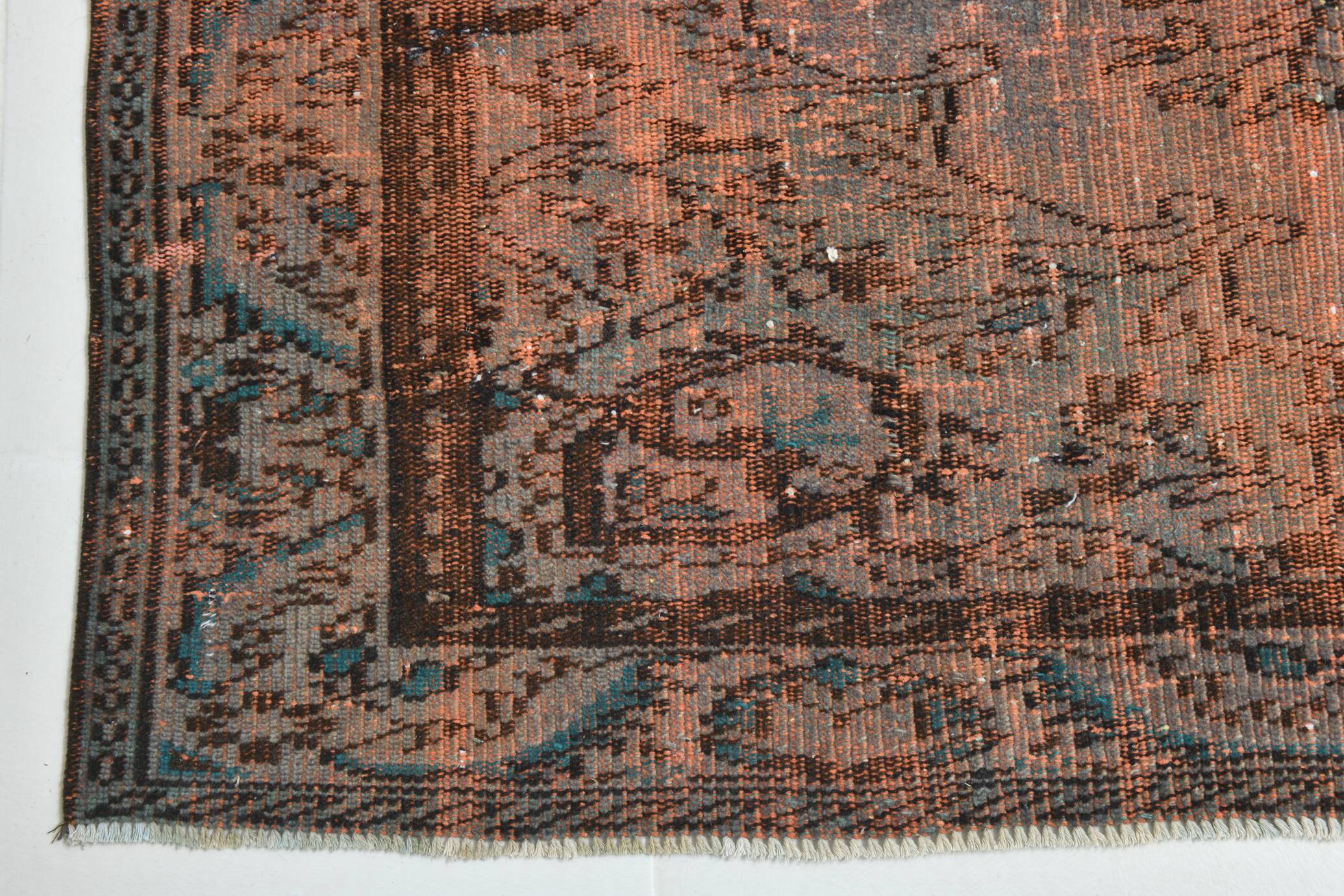 Tapis turc vintage classique en laine terracotta