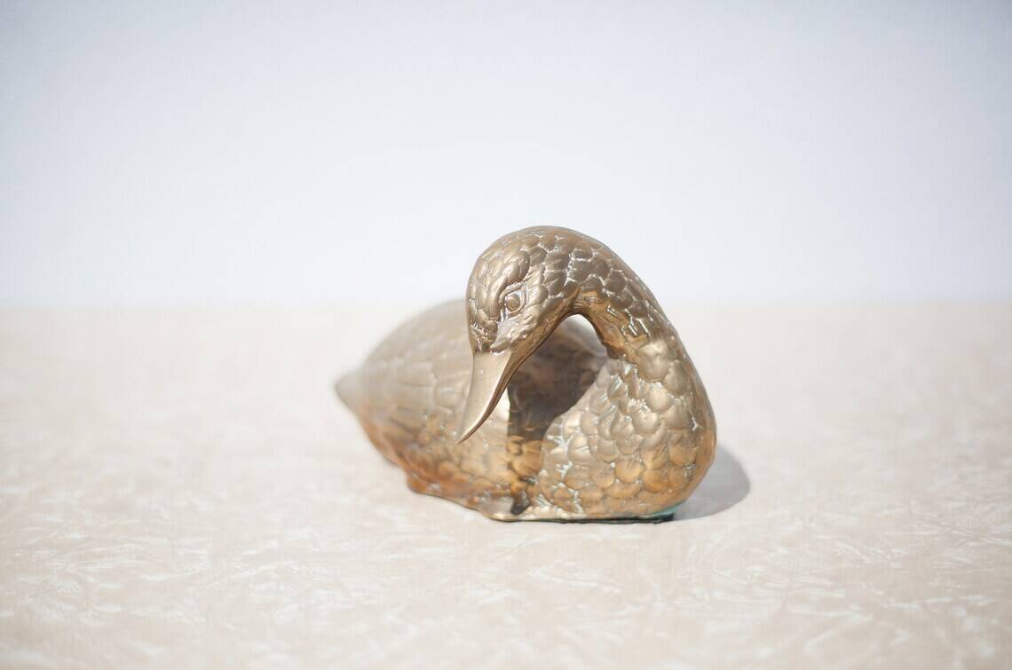 Brass duck, vintage duck figurine, brass animal, brass statue, duck statue, lying duck