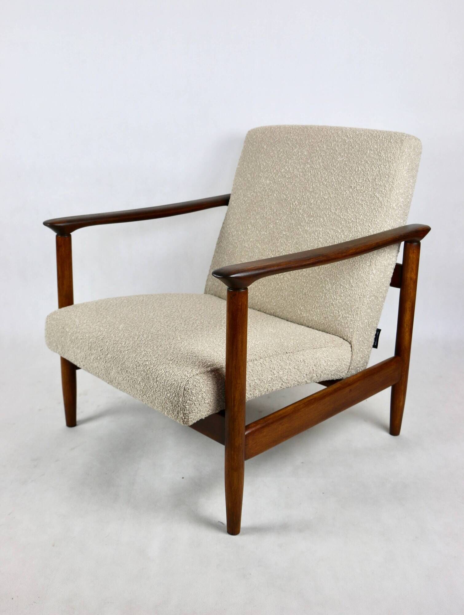 GFM-142 Chair in Beige Bouclé attributed to Edmund Homa, 1970s
