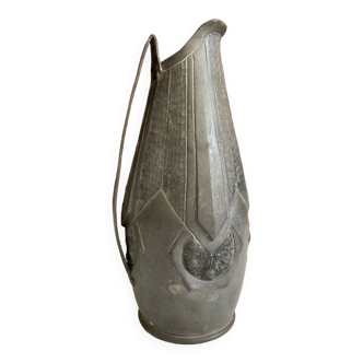 Vase étain