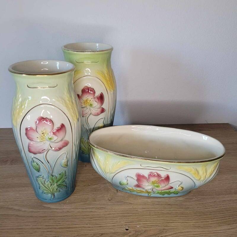 2 vases + Art Nouveau planter signed Gustave de Bruyn
