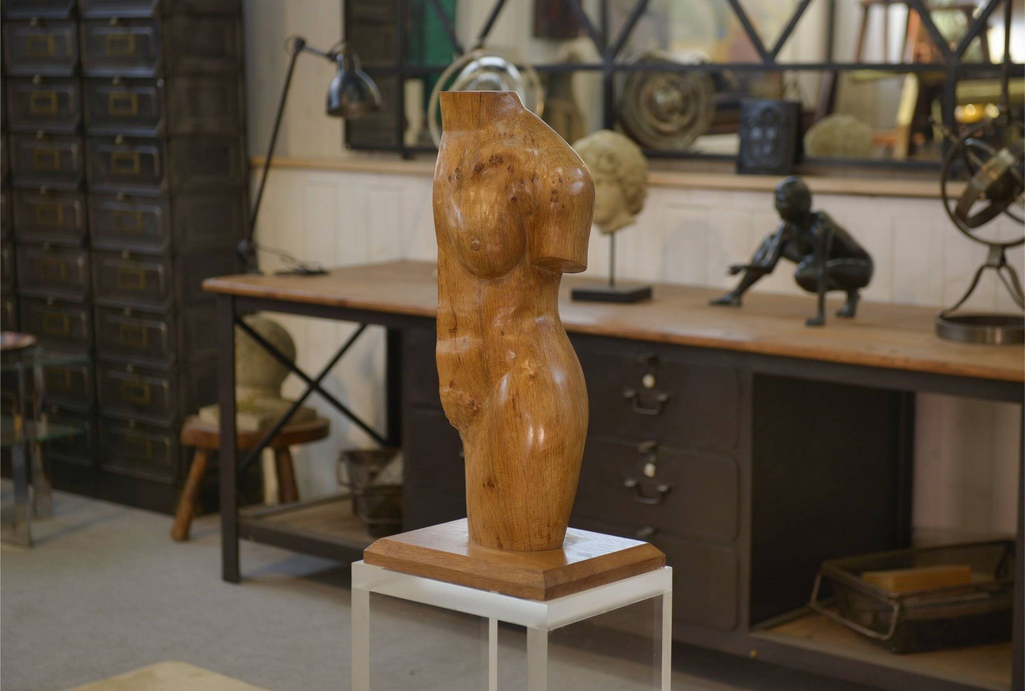 Nude sculpture in oak 1960s