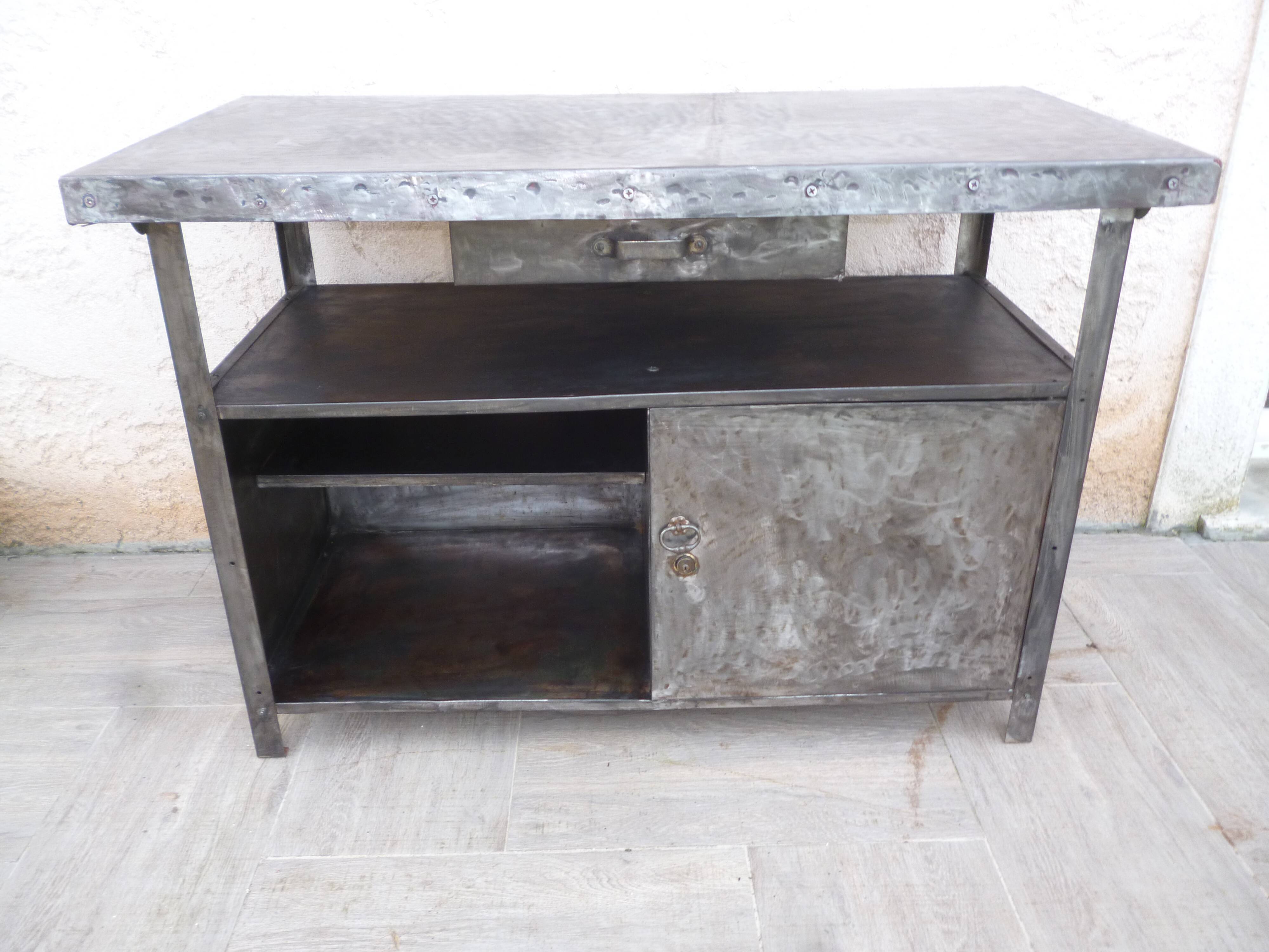 Industrial metal establishment