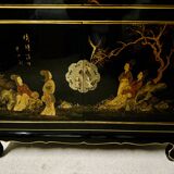 Cabinet meuble TV en laque de Chine décor Japon