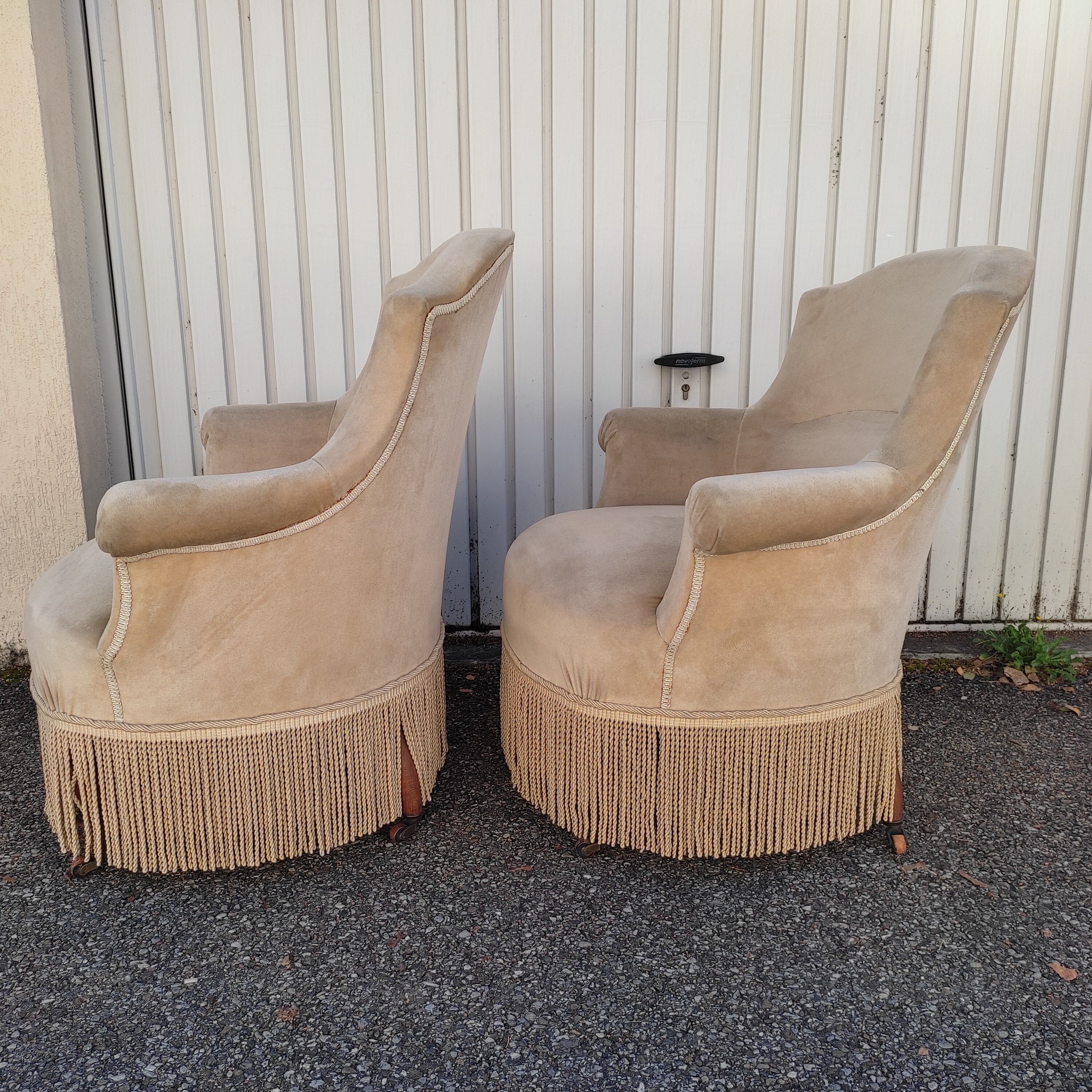 Pair of toad armchairs