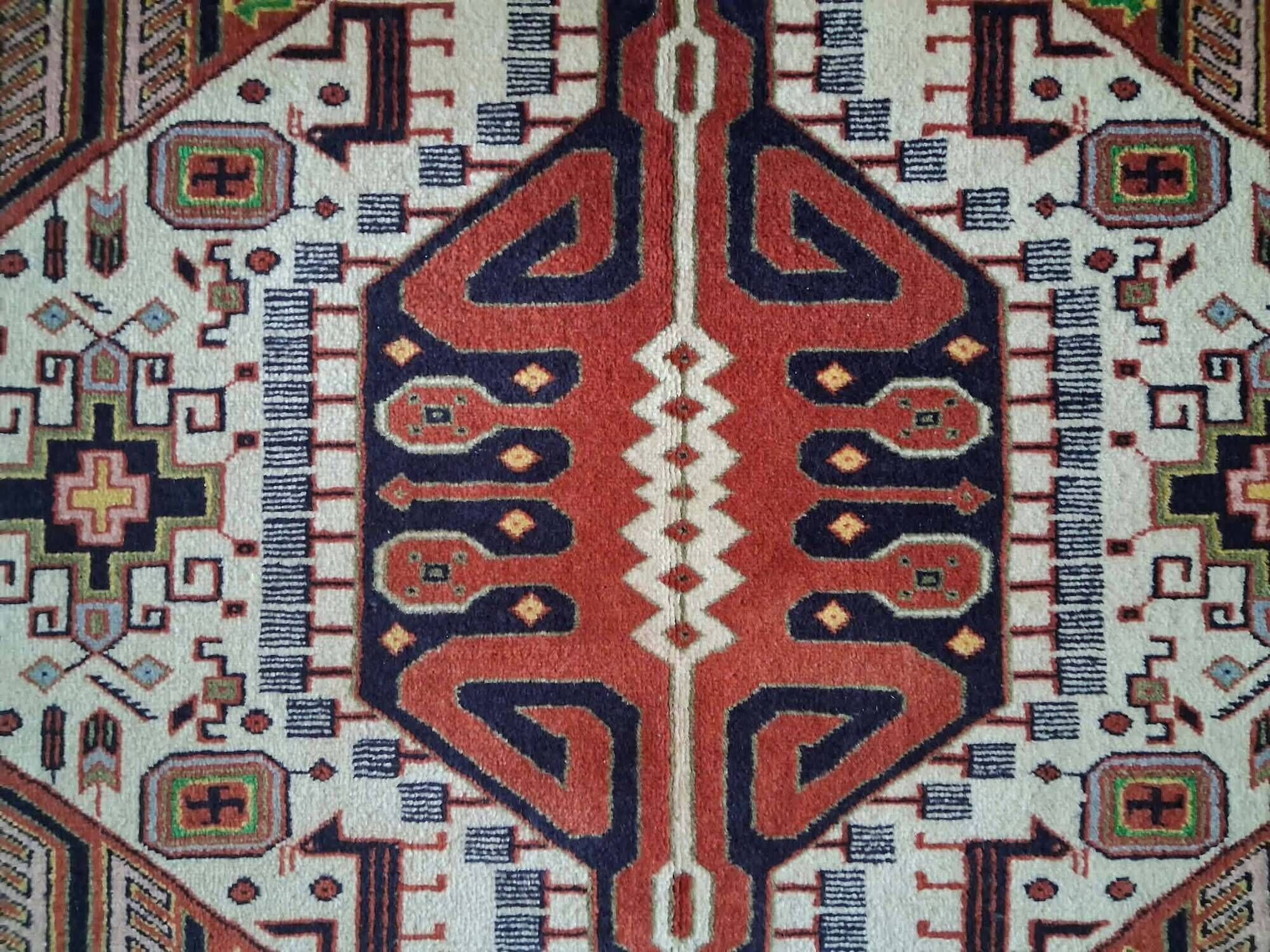 Handmade Persian Gutchan rug 192x128cm