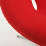 Arne Jacobsen for Fritz Hansen "Swan" chair 2005