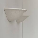 Paire d’applique vintage, plâtre blanc mat façon pierre, France, 1970