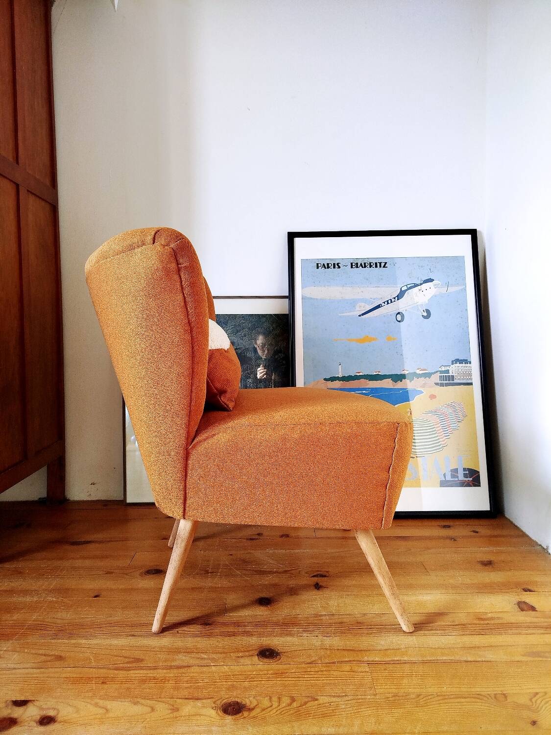 Blood orange cocktail armchair