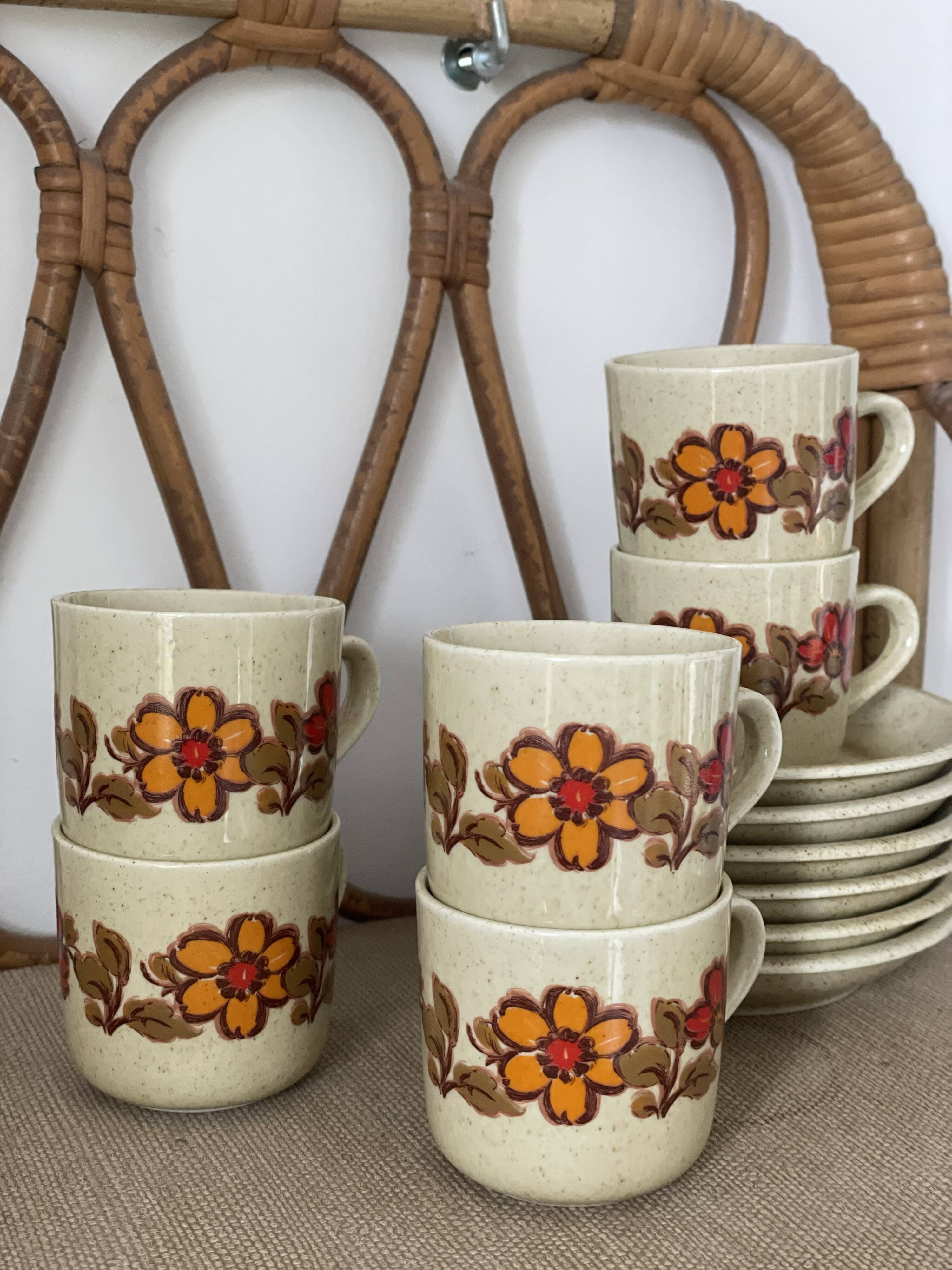 6 Weidmann Italian porcelain cups and saucers with floral design