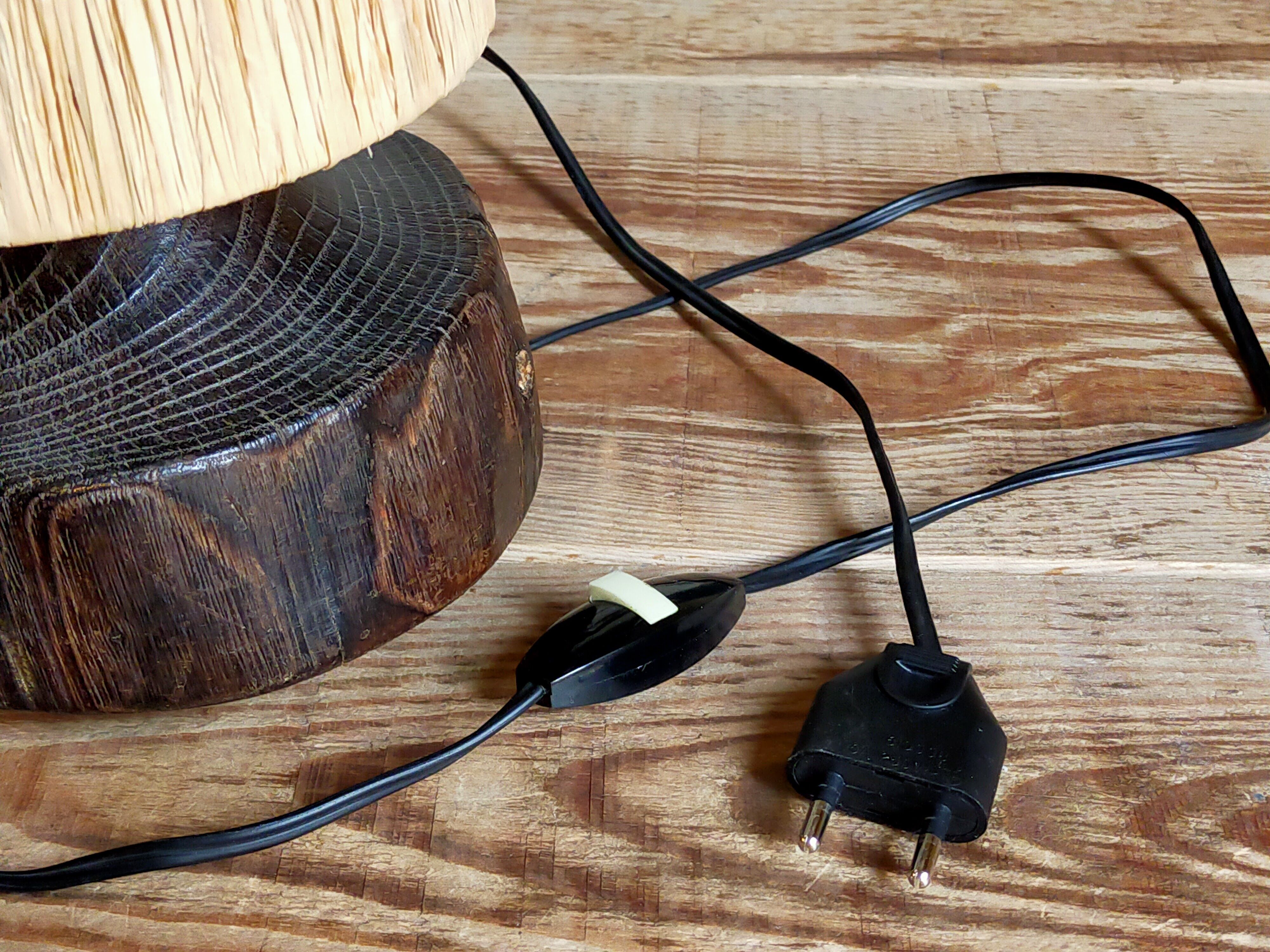 Brutalist free-form lamp in solid wood 60s