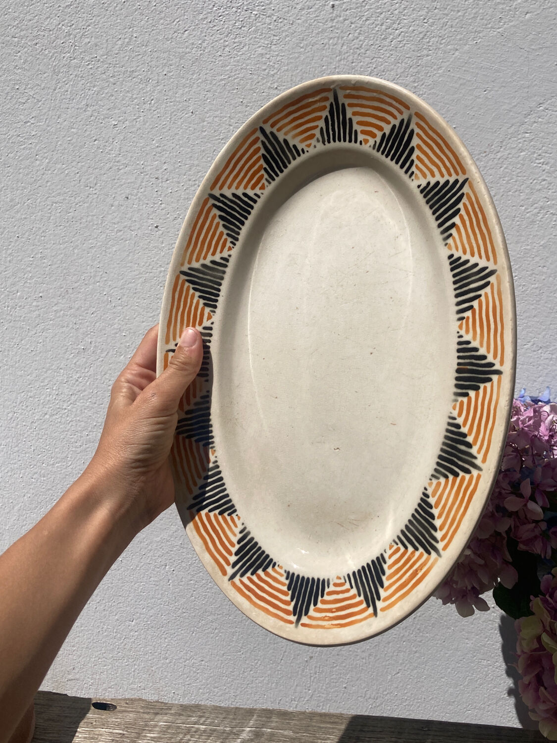 Sun yellow oval ceramic dish Badonviller model Etoile