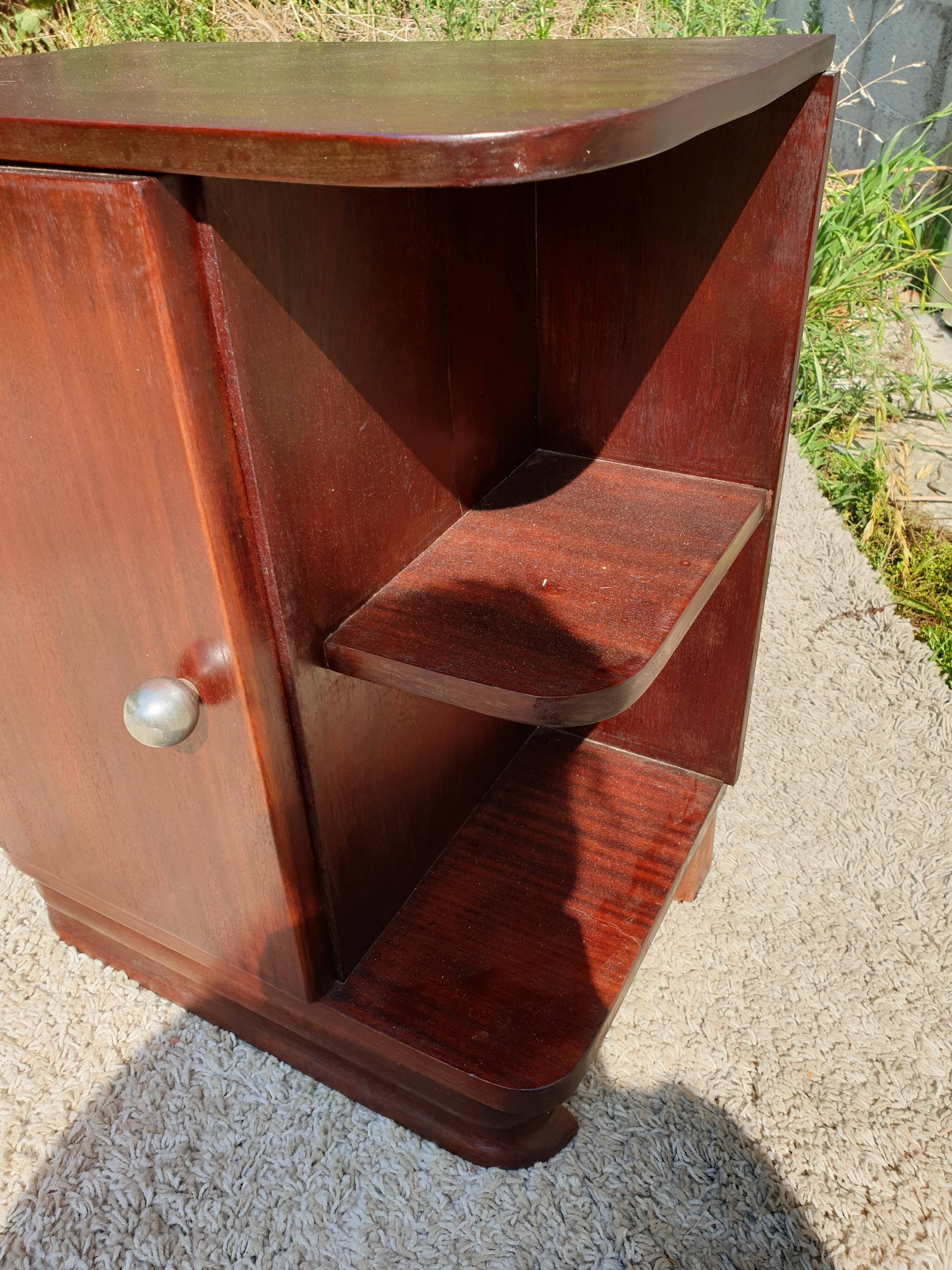 Art deco side table