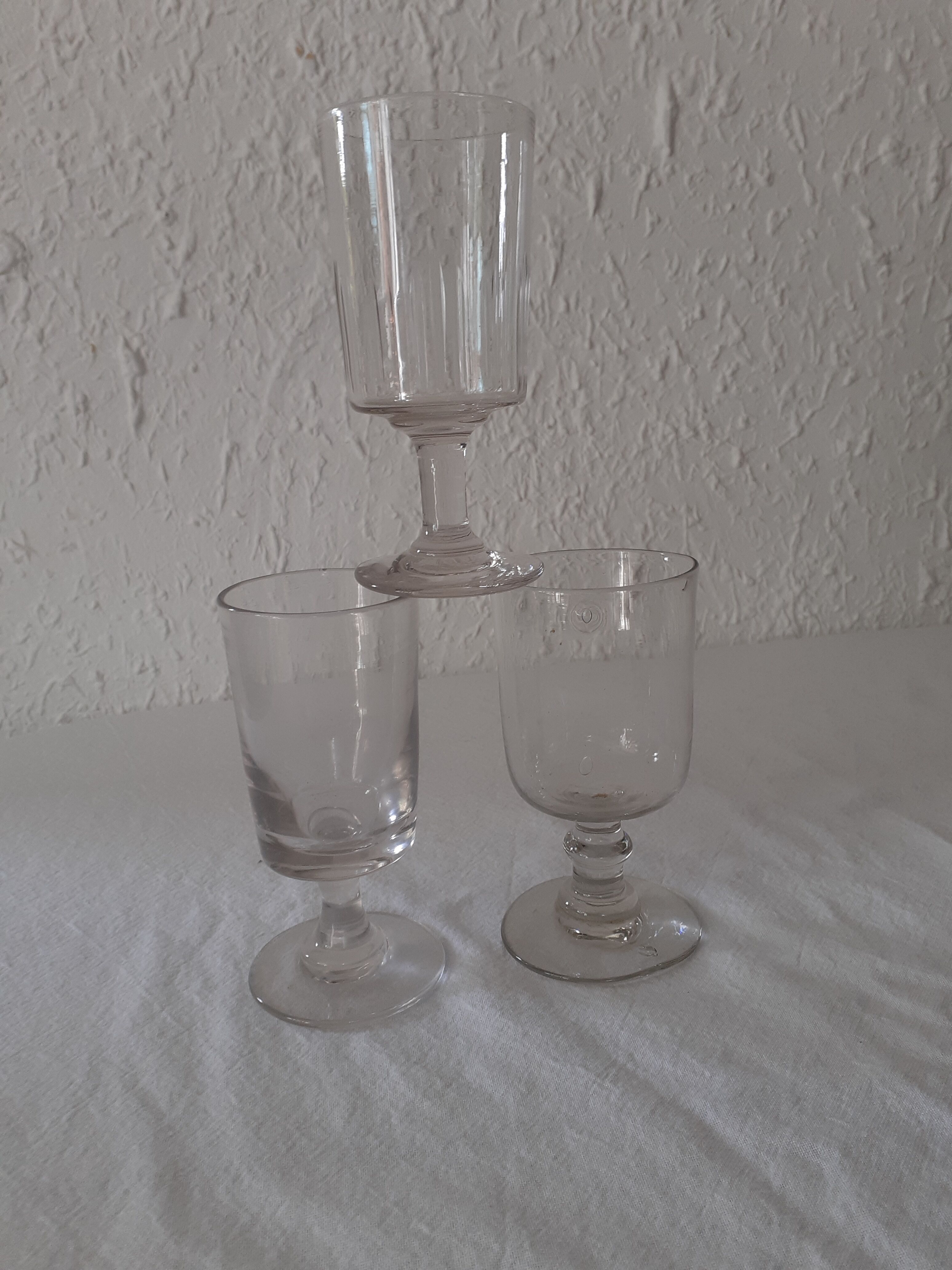 3 old bubbled glasses large model early XXth