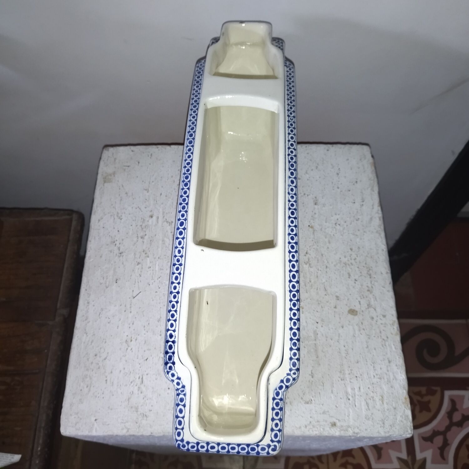 Vase in earthenware of Gien