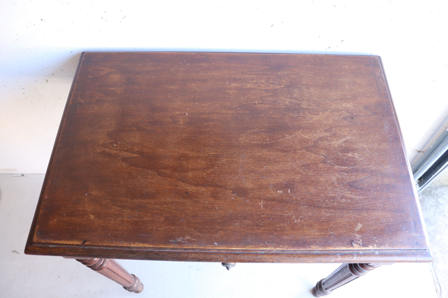 Small antique wooden desk – turned legs