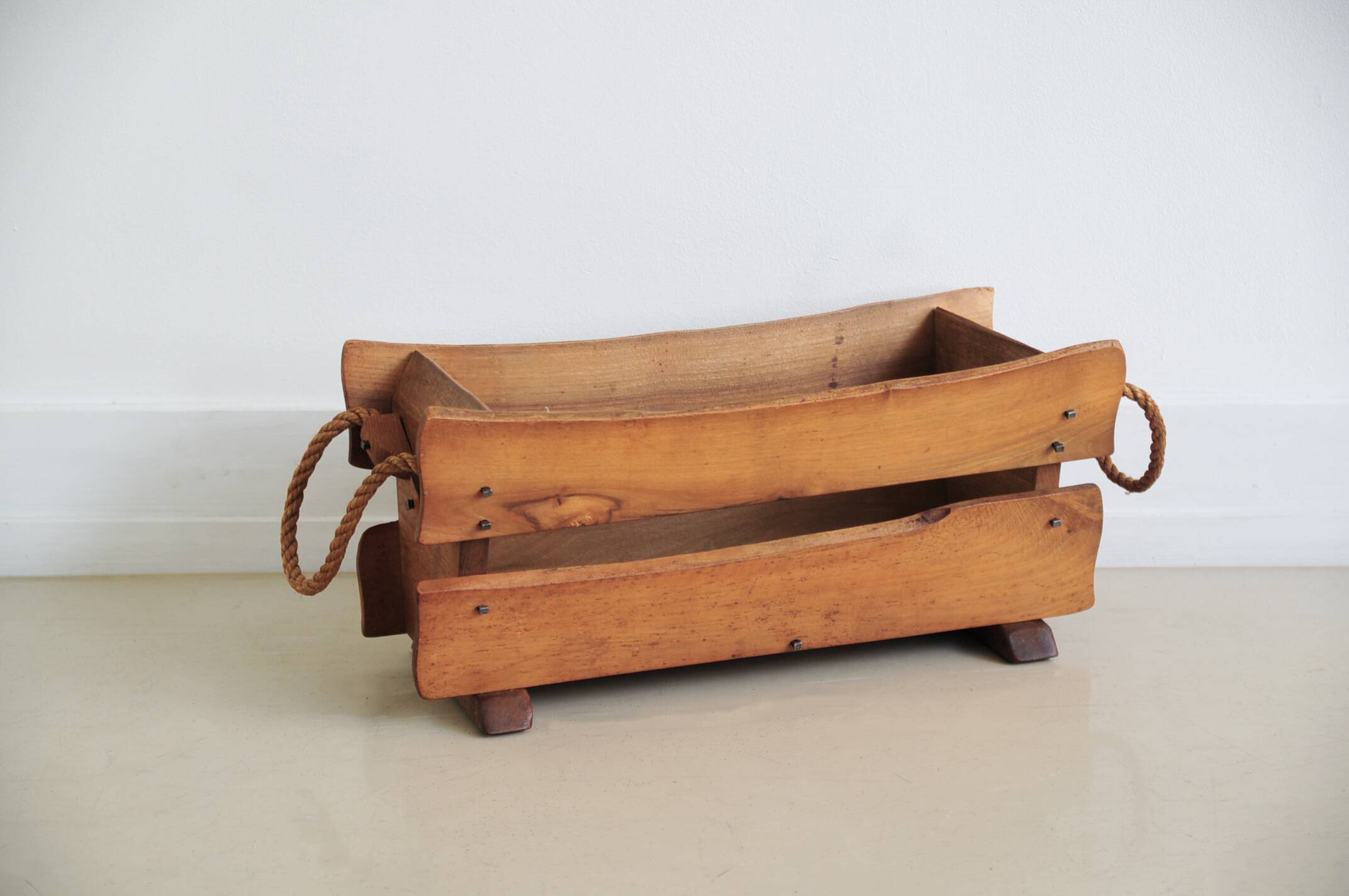 Wooden magazine rack