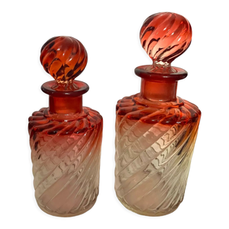 Flacons baccarat modèle bambou teinte rouge