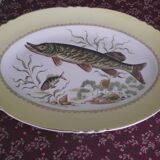 Old Service Dish Mill of Wolves