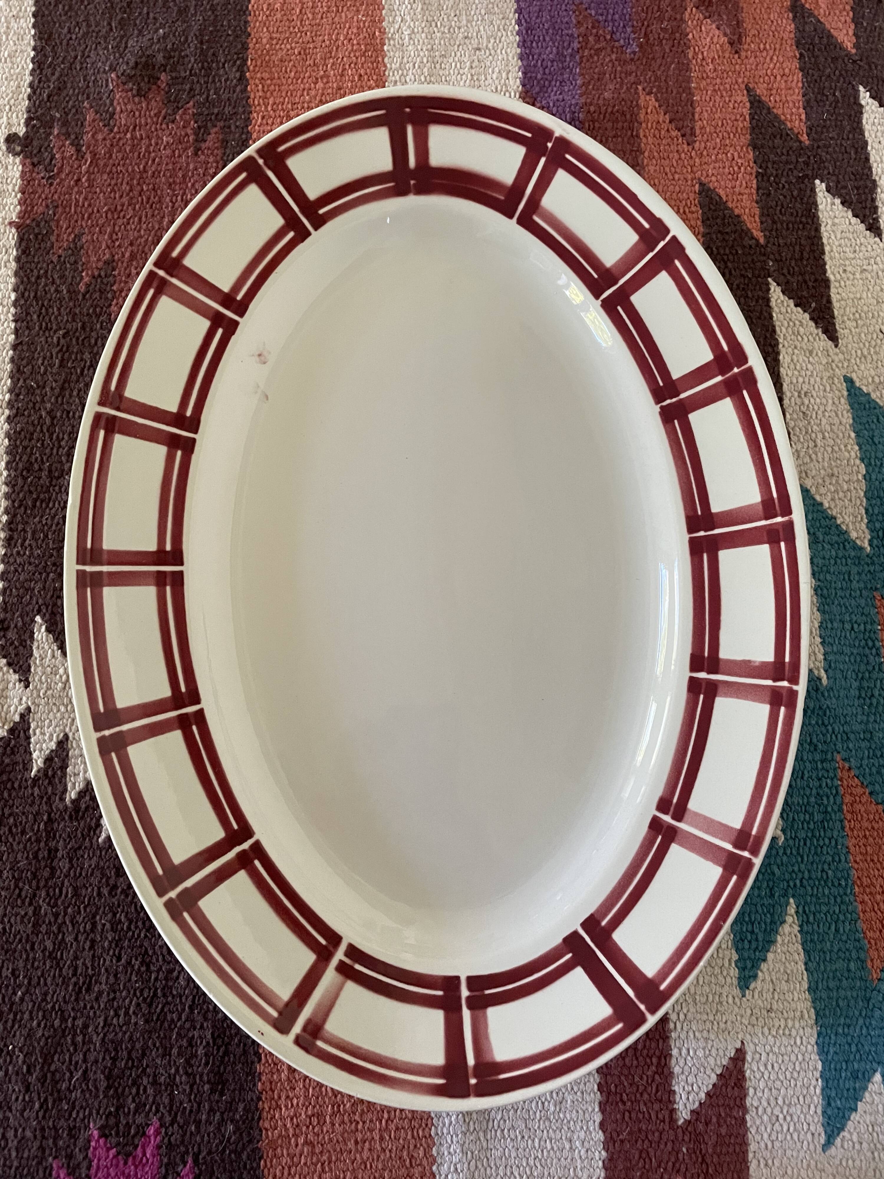 Badonviller ironstone oval dish
