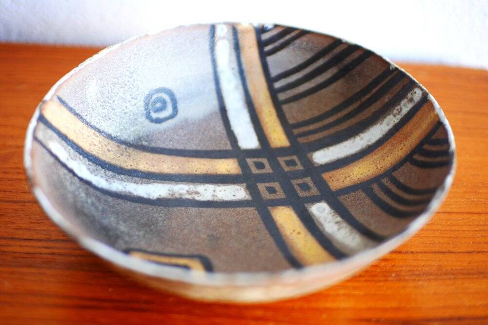 Modern ceramic bowl by Alexandre Kostanda, 1960s