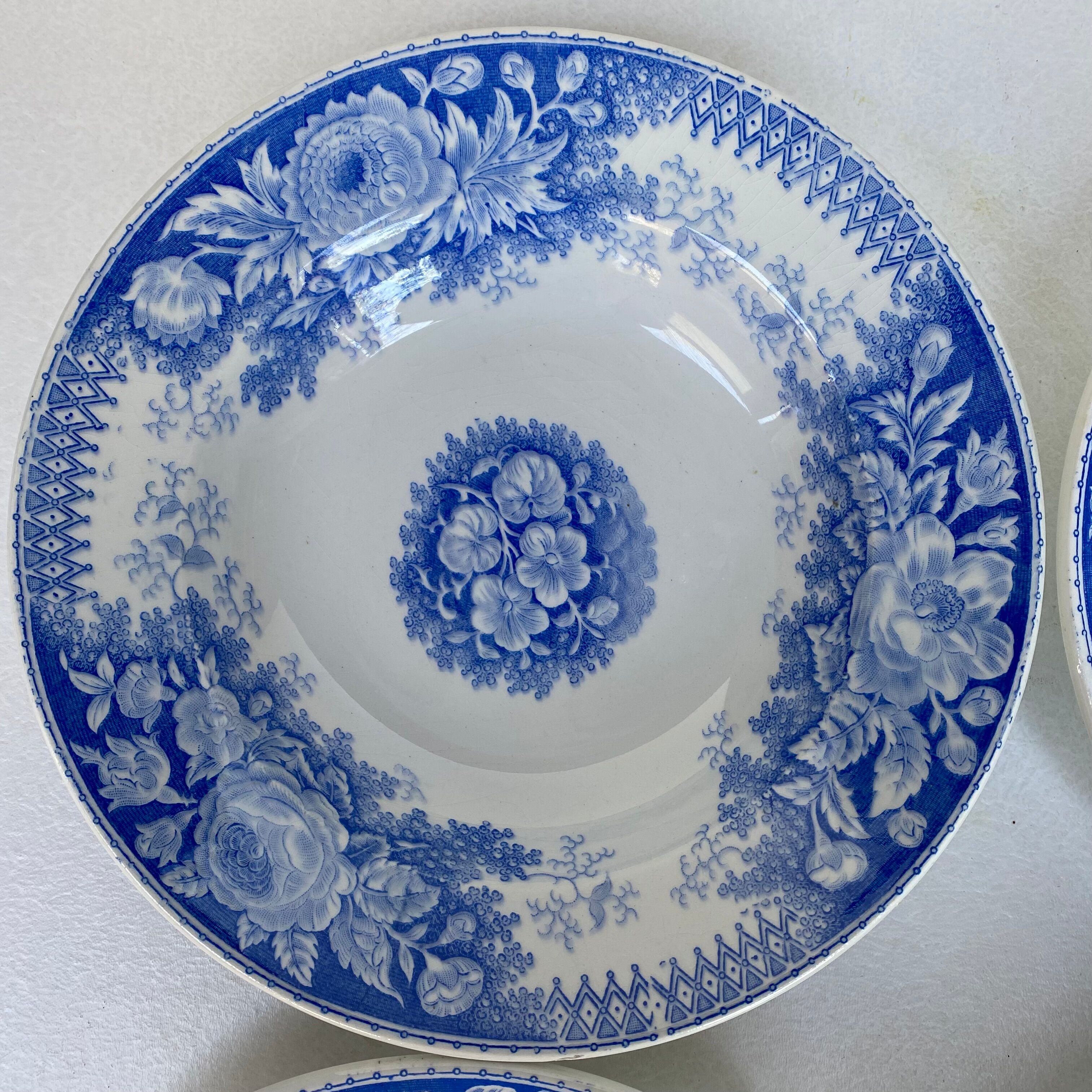 Set of 4 Sarreguemines Jardinière deep plates