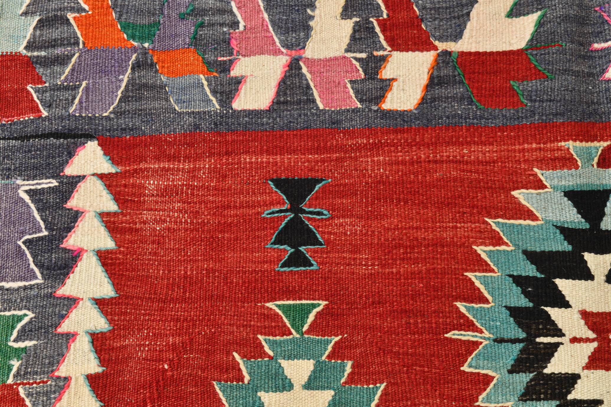 5x9 Red & Green Geometric Tribal Vintage Kilim Rug, 170x267Cm