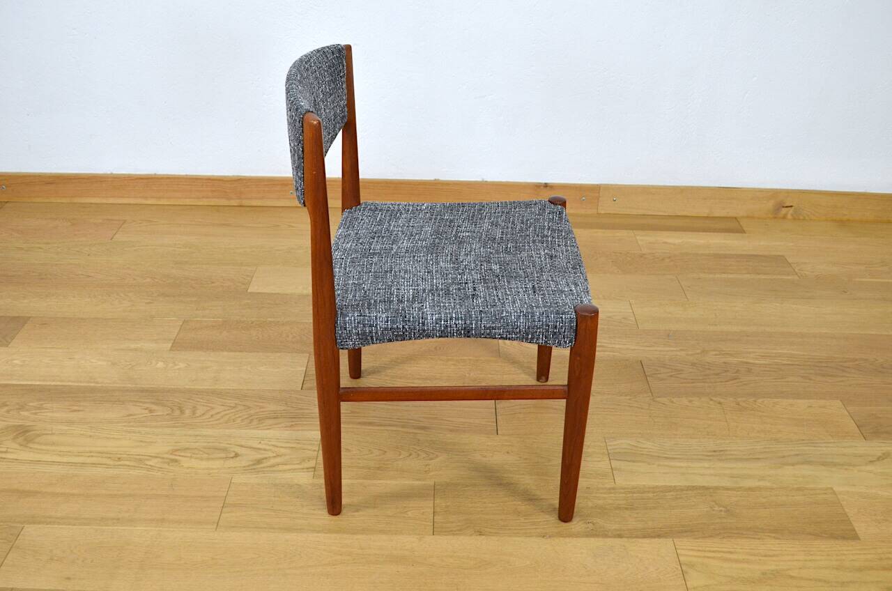 4 Vintage Scandinavian Chairs 1960 Glostrup Edition