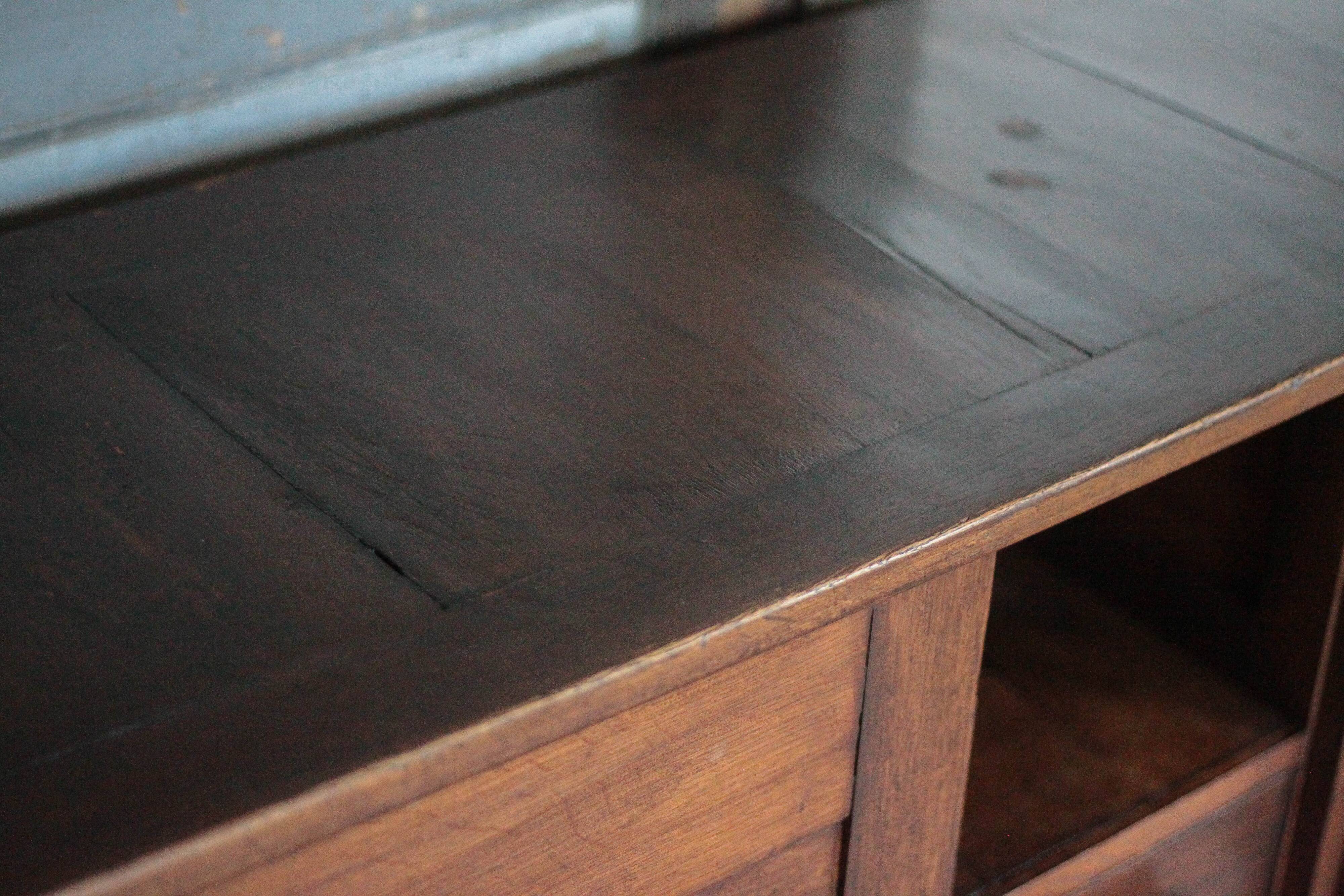 Enfilade Reconstruction René Gabriel. buffet bois vintage