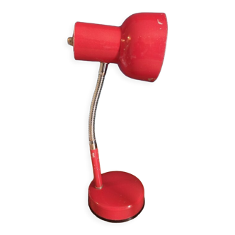 Lampe chevet bureau métal rouge patiné