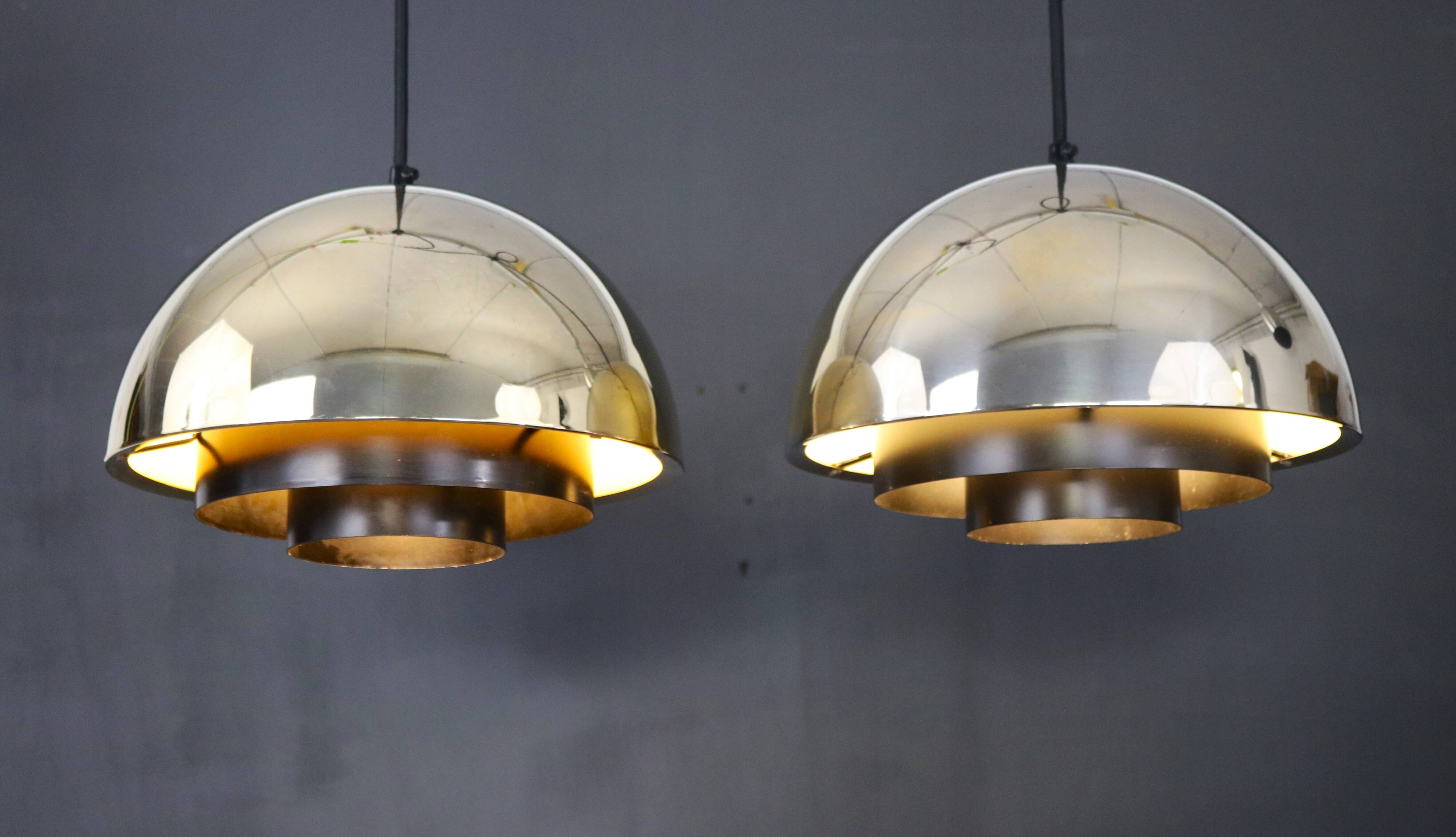 Pendant light “Milieu” Golden Line 24-carat-gold-plated. By Jo Hammerborg for Fog & Mørup. Denmark 1
