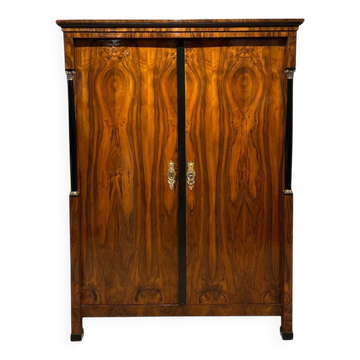 Empire Armoire in Walnut Veneer & Brass, Vienna, 1815