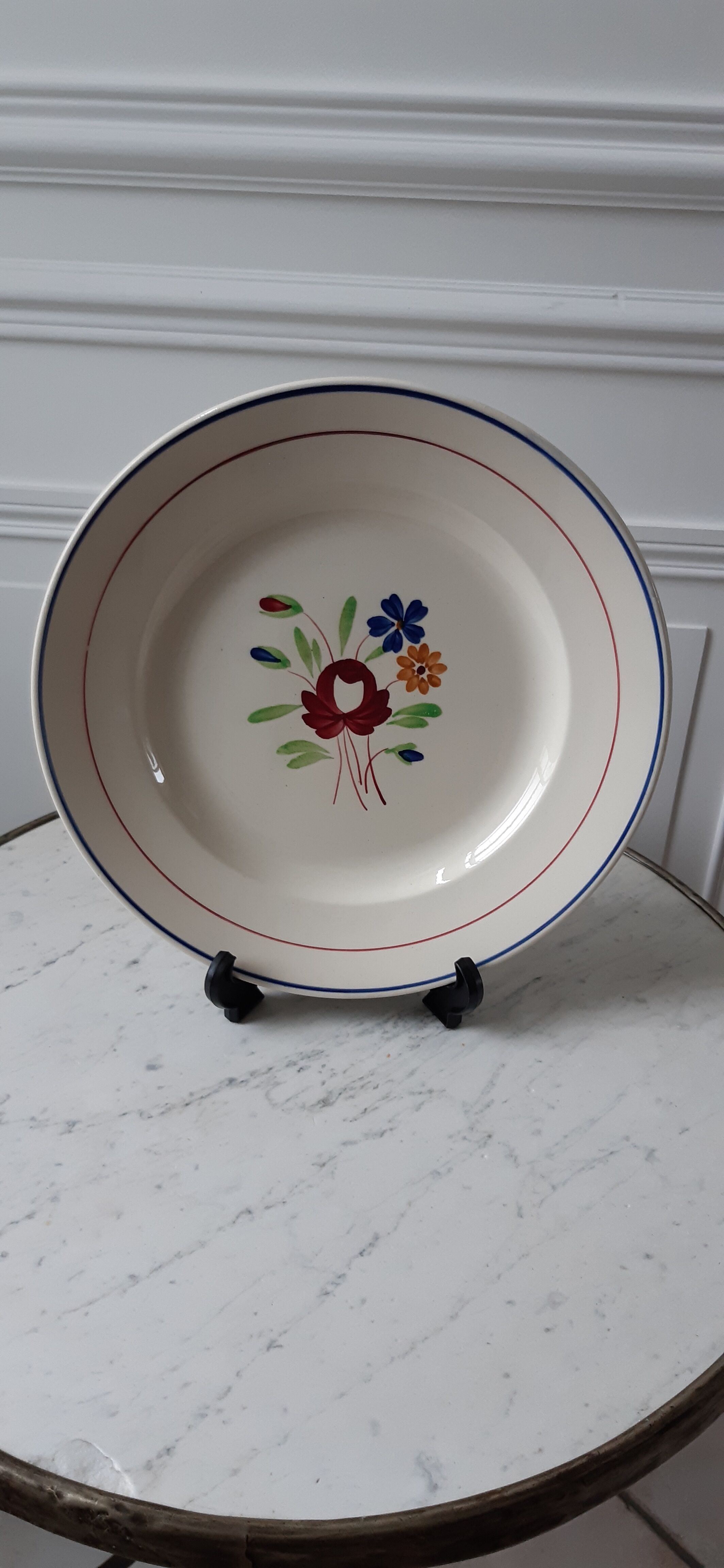 Dish Luneville model Chantilly