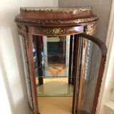 Louis XV style rounded showcase