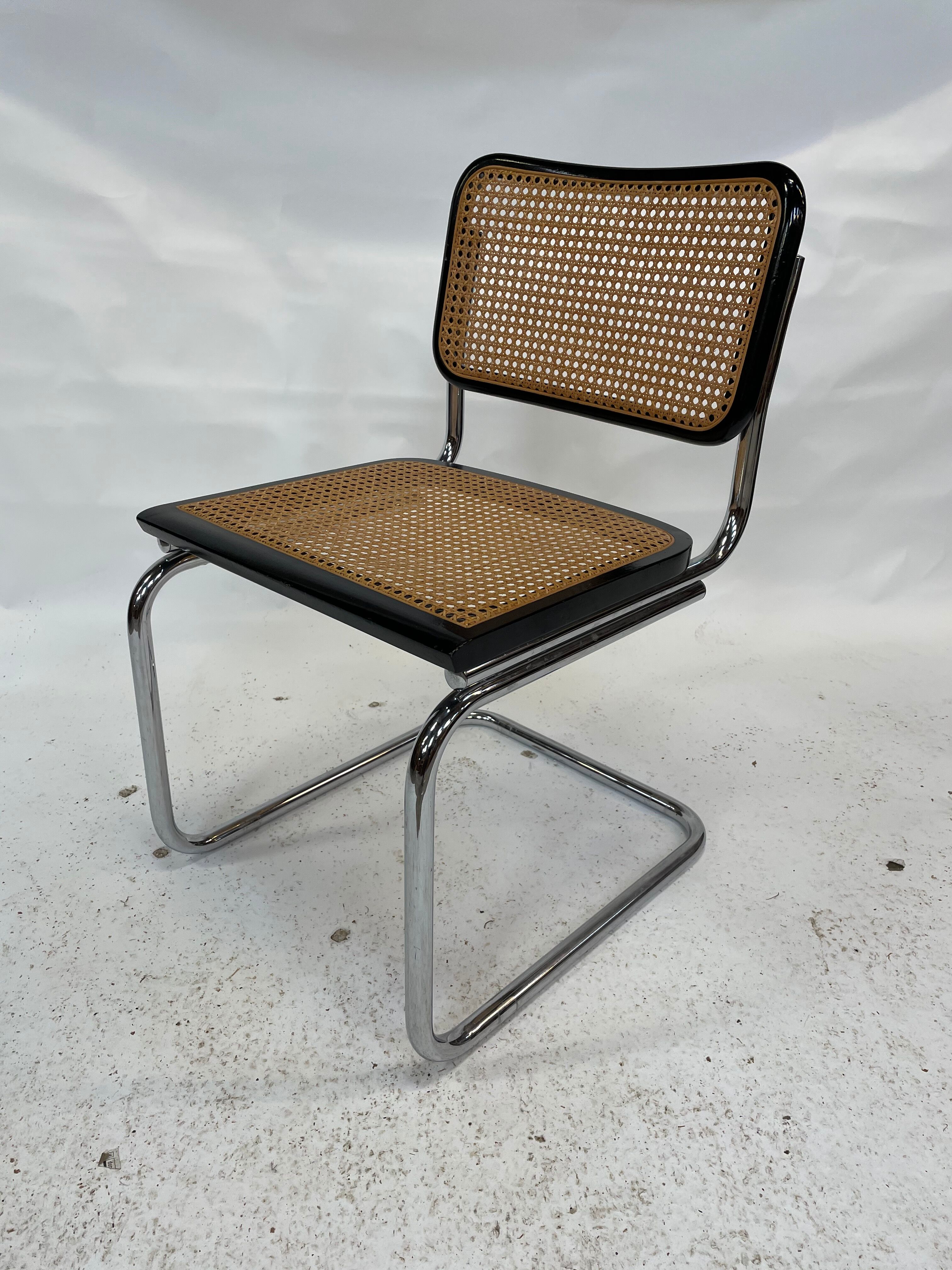 Cesca design chair b32 model in black and chrome