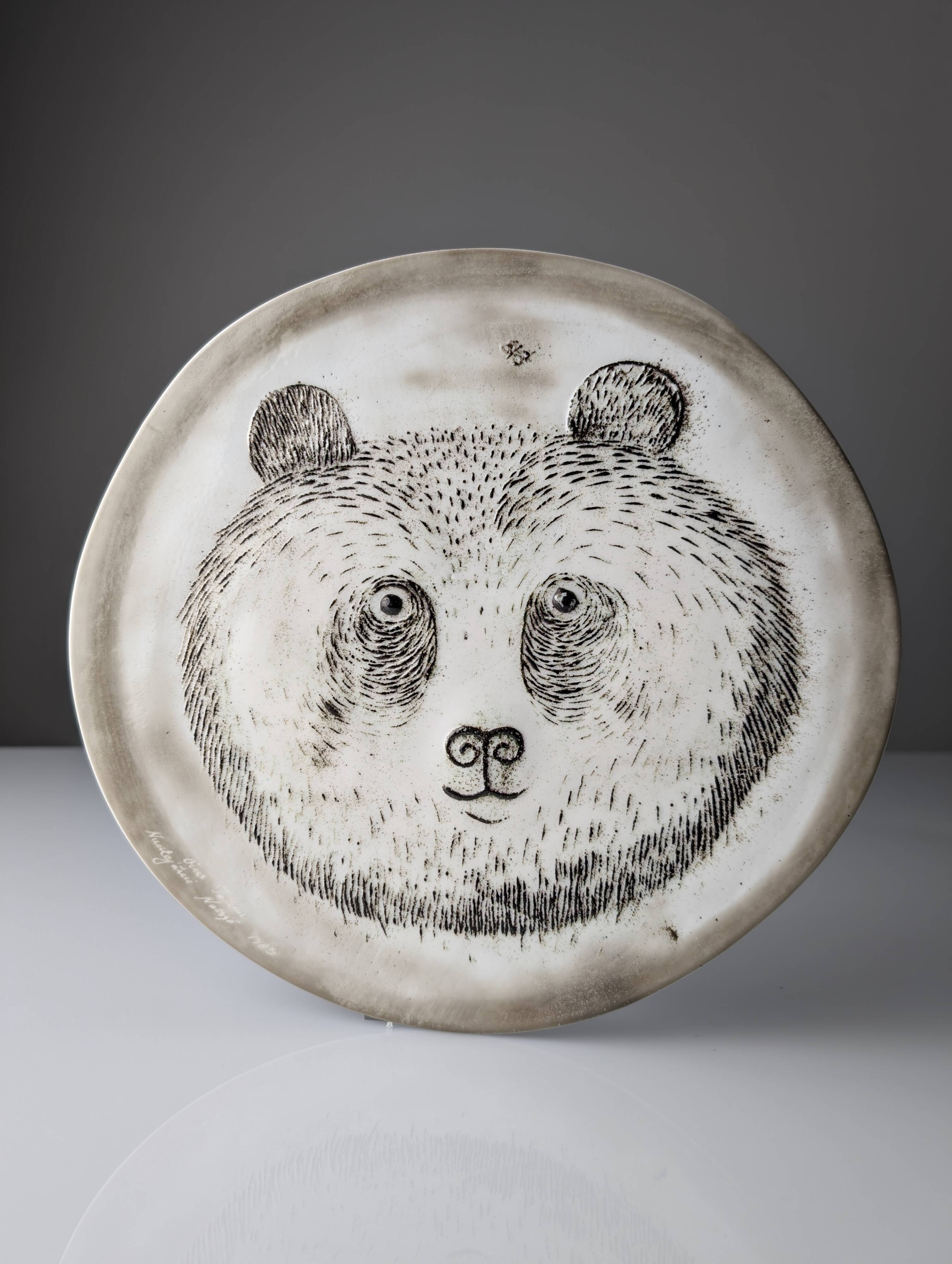 Oiva Toikka Ceramic Panda Bear Plate Nuutajärvi Finland 1983