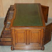 Antique double-sided desk C Hindley & Son in oak and leather