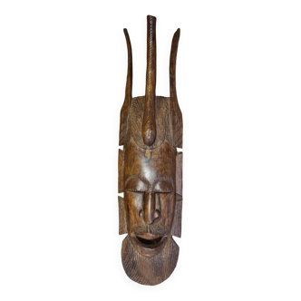 Masque africain en bois décoration mural