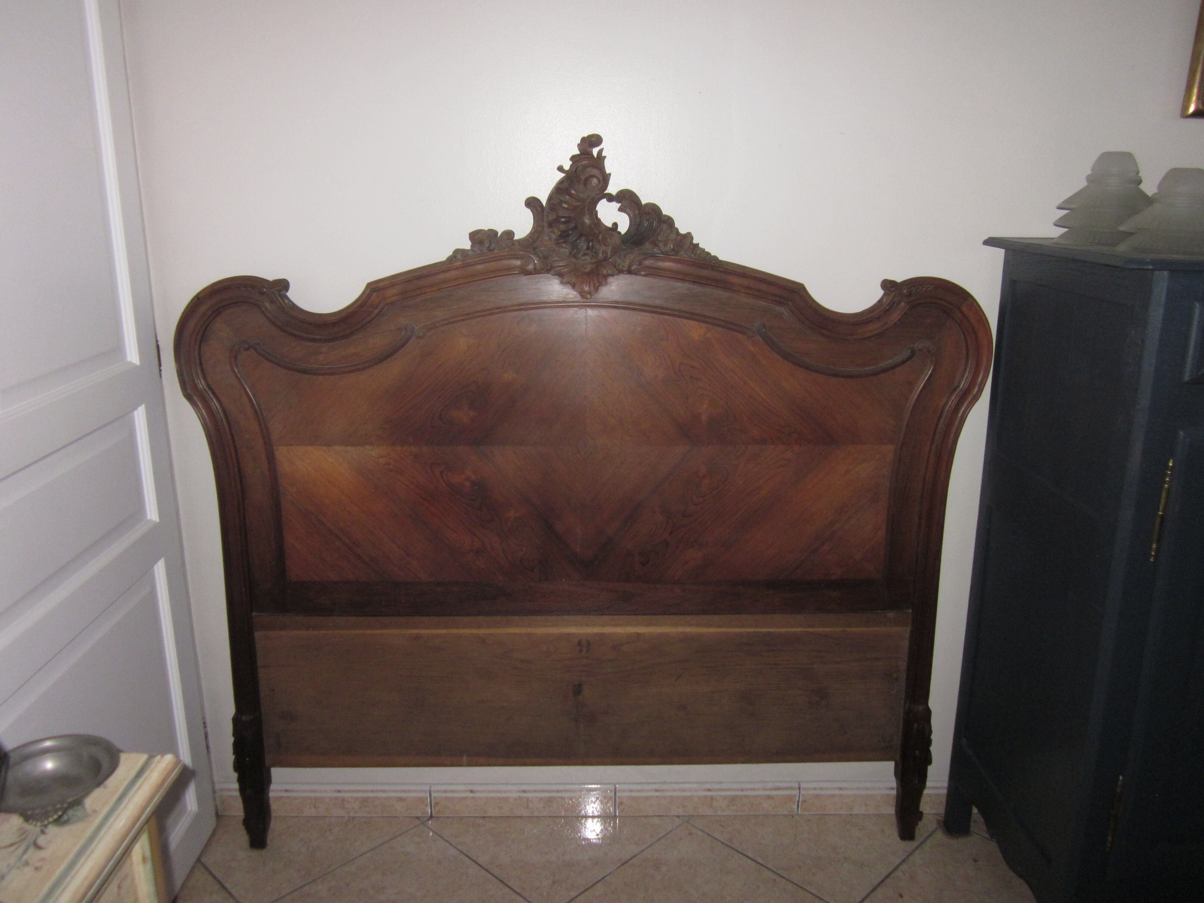 Headboard louis xv in walnut