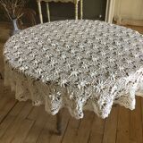 Nappe ancienne au crochet