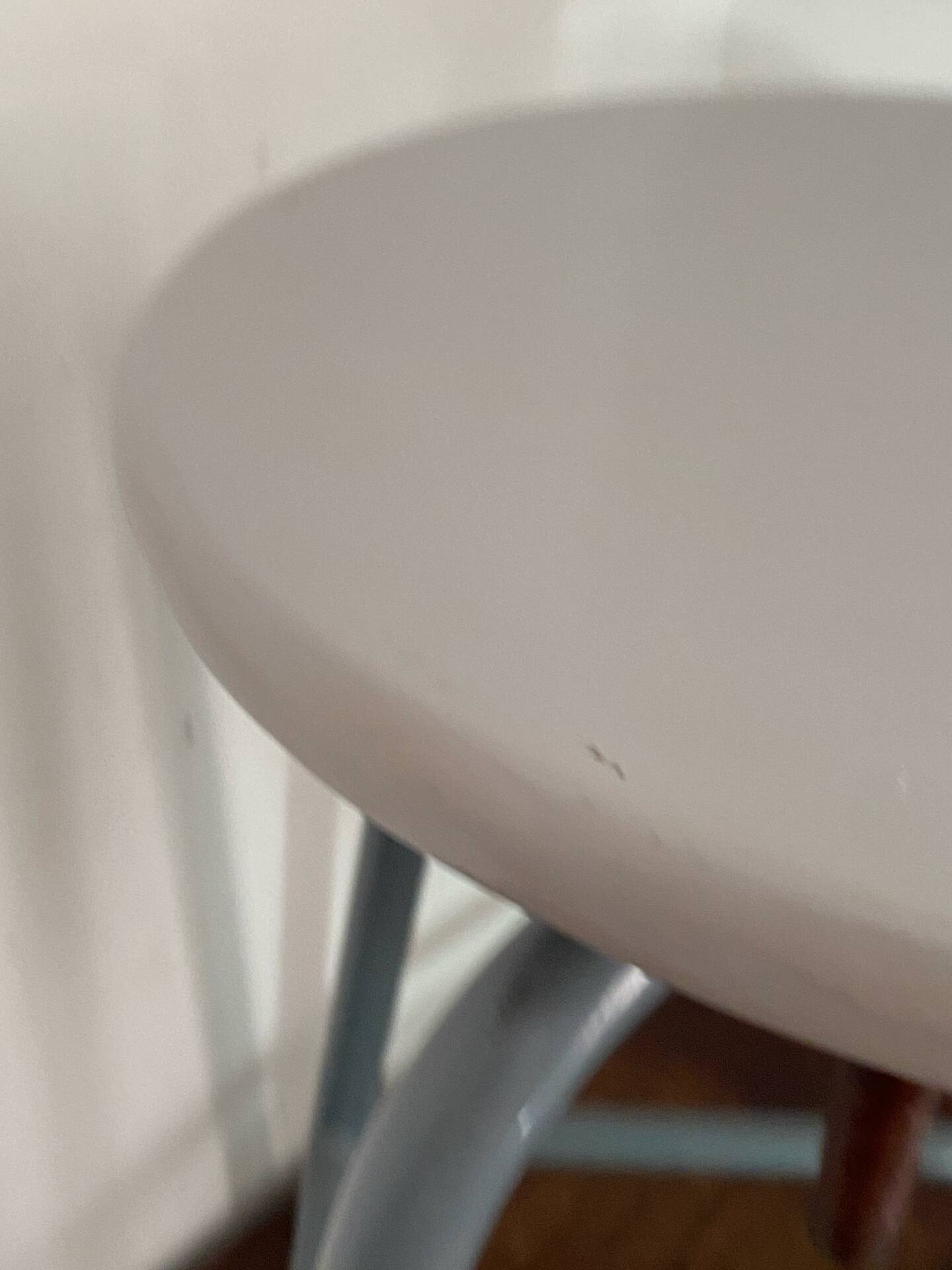 Tabouret d'atelier en métal et bois réglable en hauteur