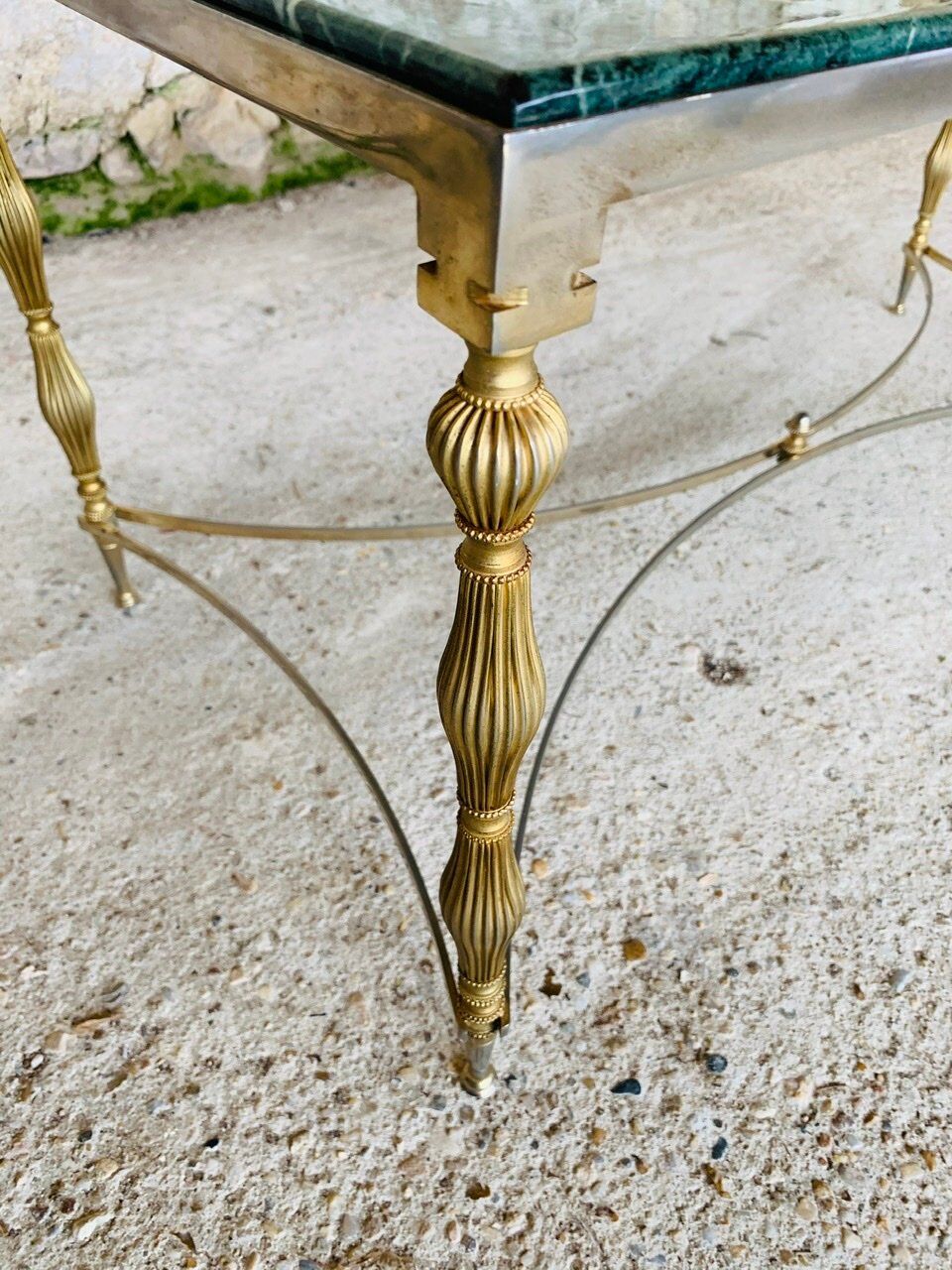 Coffee table in green marble and brass circa 50/60