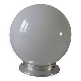 Ancien plafonnier luminaire globe boule sphère en opaline support en alu 21 cm
