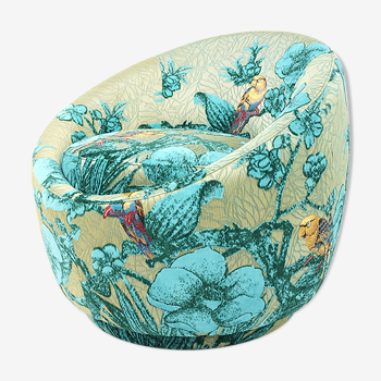 Cocktail chair swivelling turquoise fabric to parrots