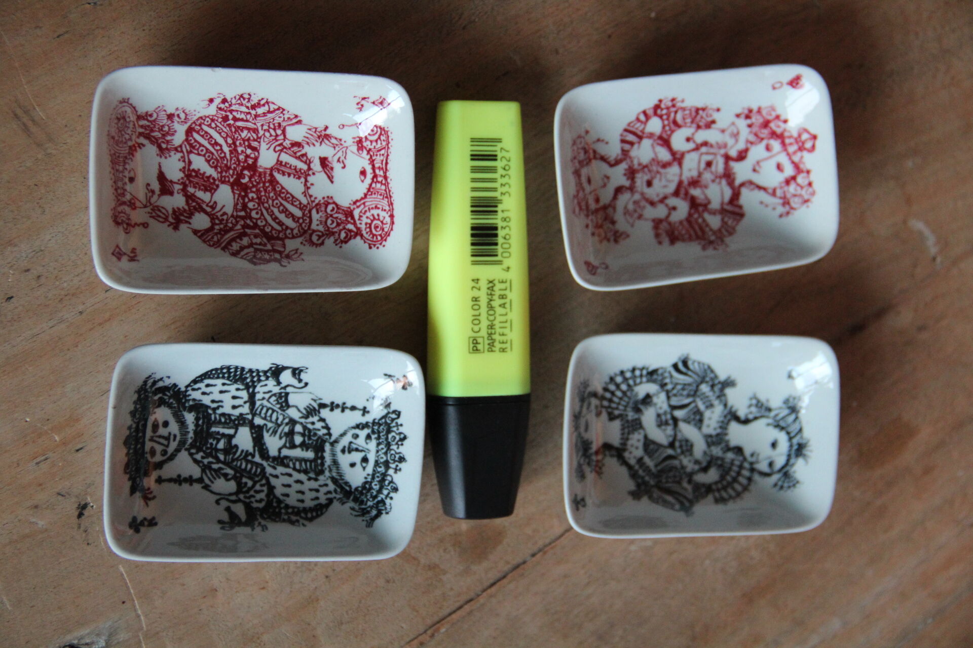 Set de 4 mini-coupelles design Denmark