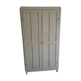 Armoire parisienne
